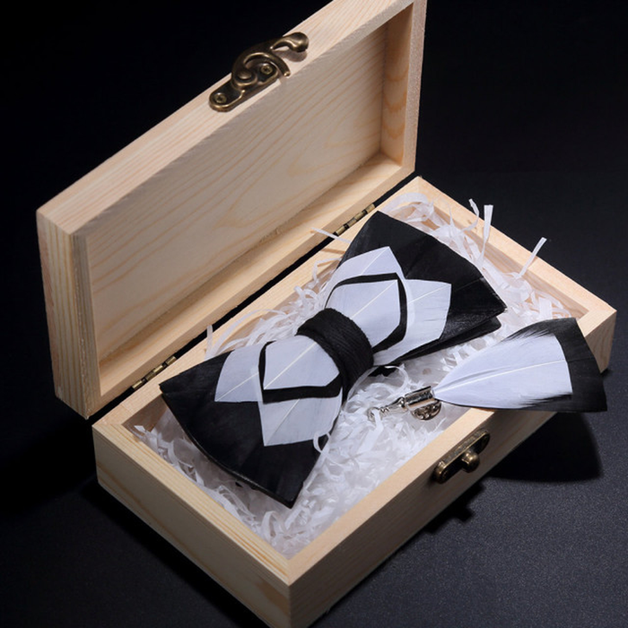 KAMBERFT Design Handmade Feather Bow Tie Brooch Wooden Box Set High Quality Men&#39;S Bowtie Leather Tie for Wedding Party Banquet